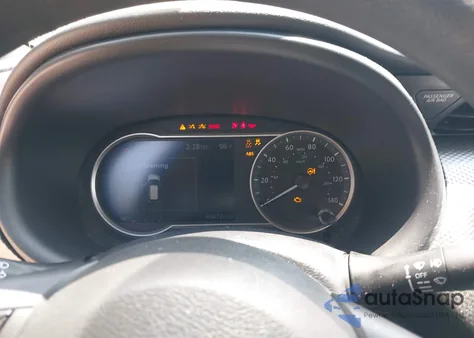 2020 Nissan Kicks Sv Xtronic Cvt из США, поврежденный, VIN 3N1CP5CV0LL546921